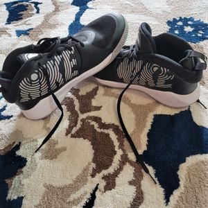 Nike size 8.5 Workout Running shoes